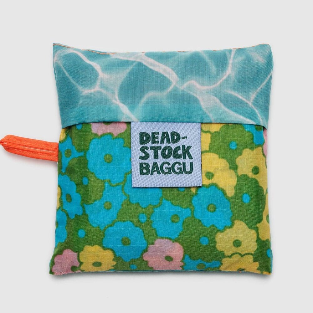 NWT Standard Baggu - Deadstock Poolside (Pool, Flowerbed) - Picture 2 of 5
